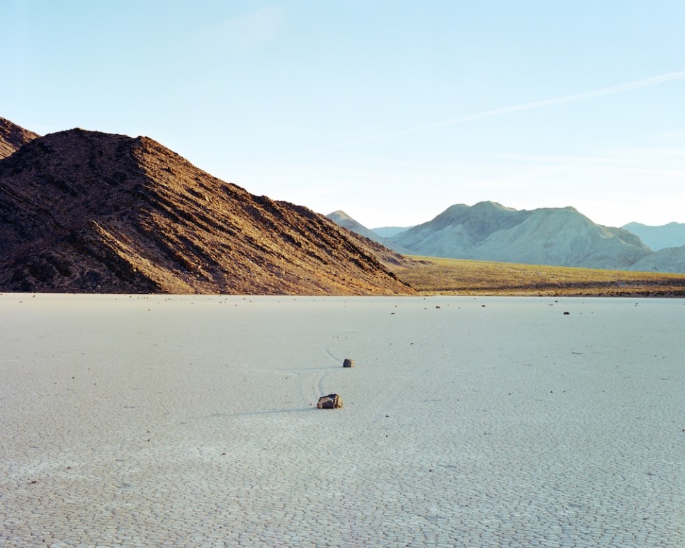 Sailing stones