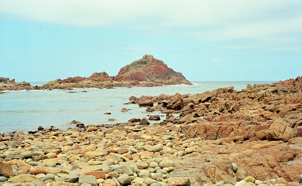 january-2017-bermagui-olympus-35-s-ektar100-unicolourc41-1